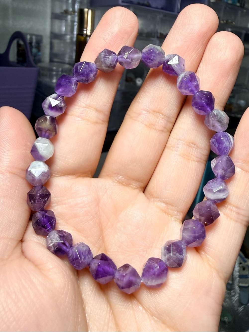 8mm Star Cut Amethyst Gemstone Stretch Bracelet